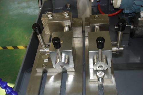 Абразивный отрезной станок QG-3 (ручной)